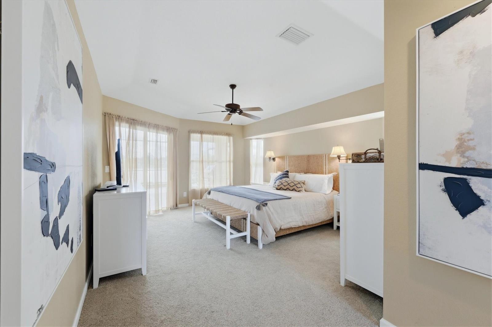 Image 23 of 48 For 13561 Blake Drive