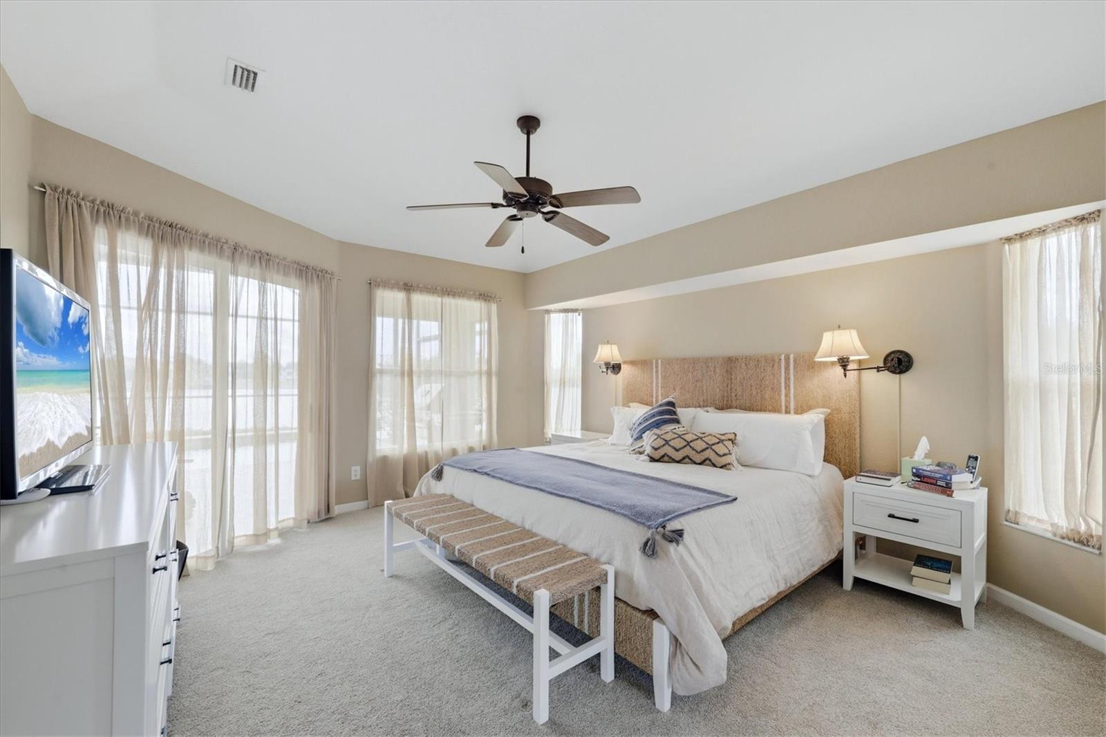 Image 24 of 48 For 13561 Blake Drive