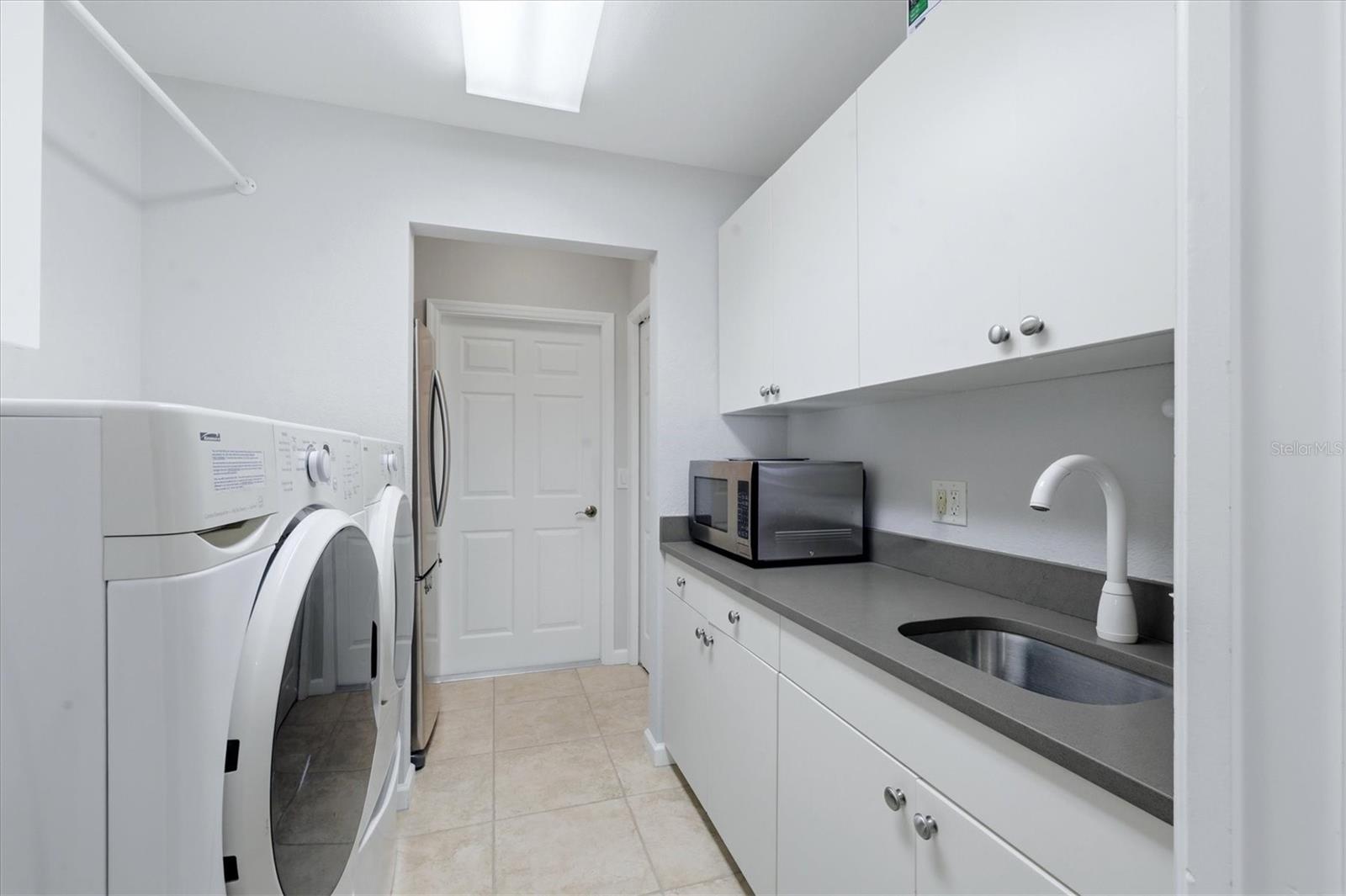 Image 34 of 48 For 13561 Blake Drive