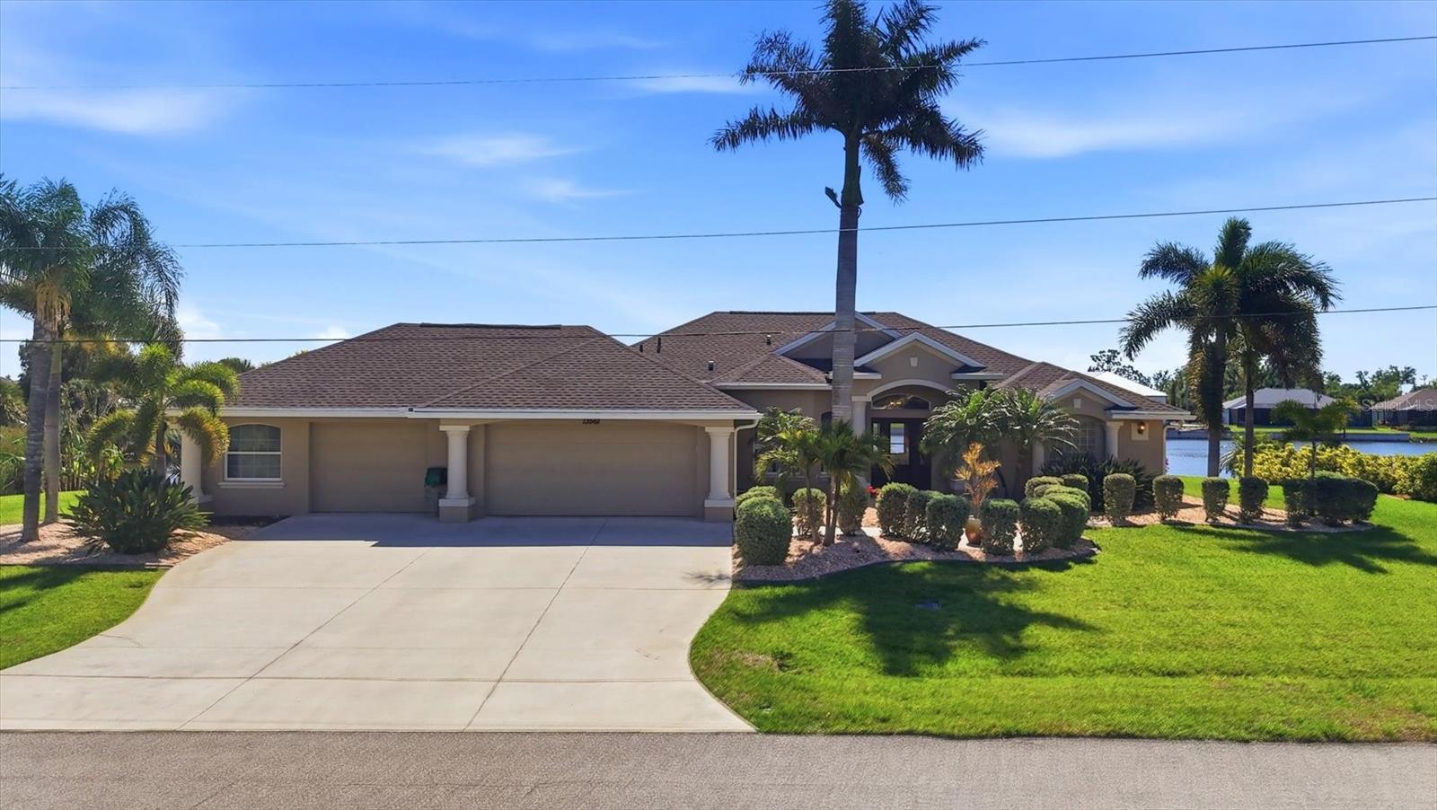 Image 4 of 48 For 13561 Blake Drive