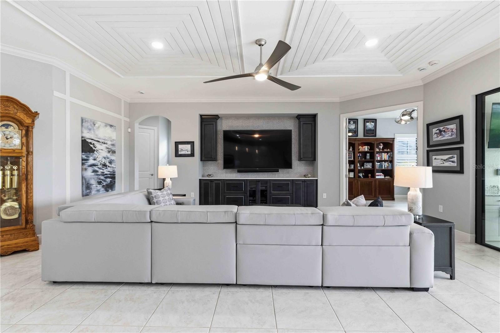 Image 11 of 94 For 10706 Ironbridge Drive