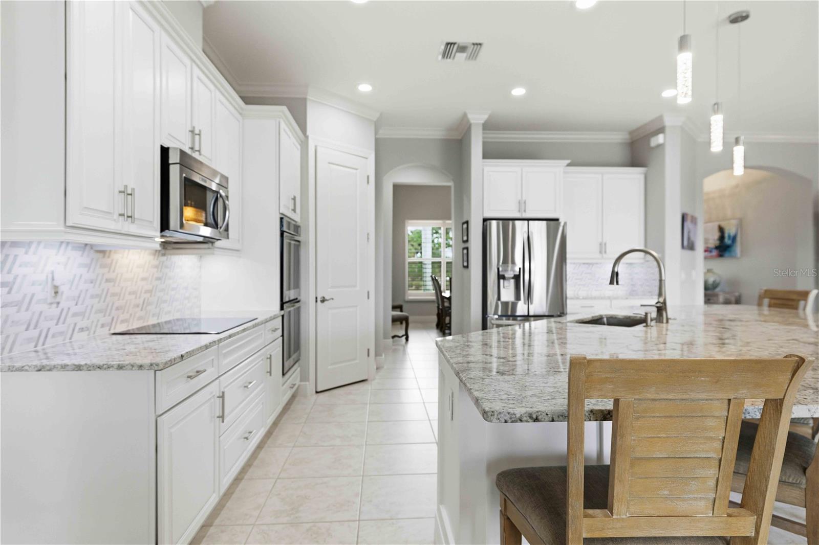 Image 19 of 94 For 10706 Ironbridge Drive