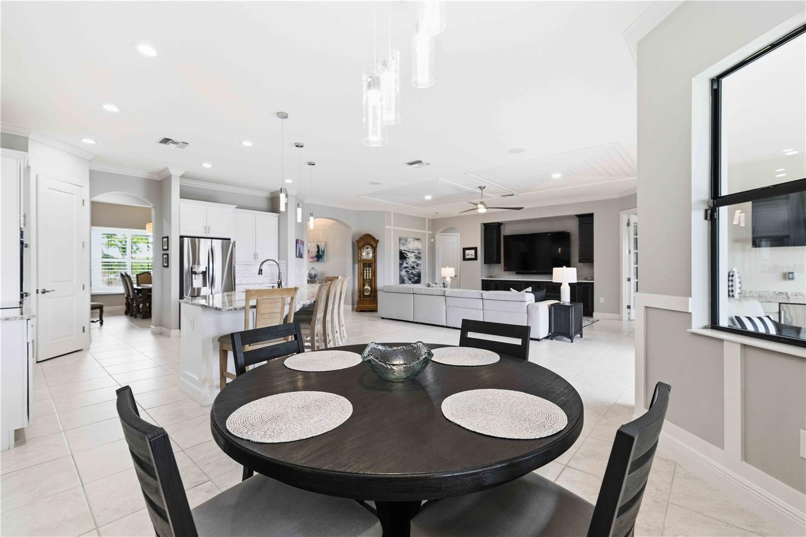 Image 21 of 94 For 10706 Ironbridge Drive