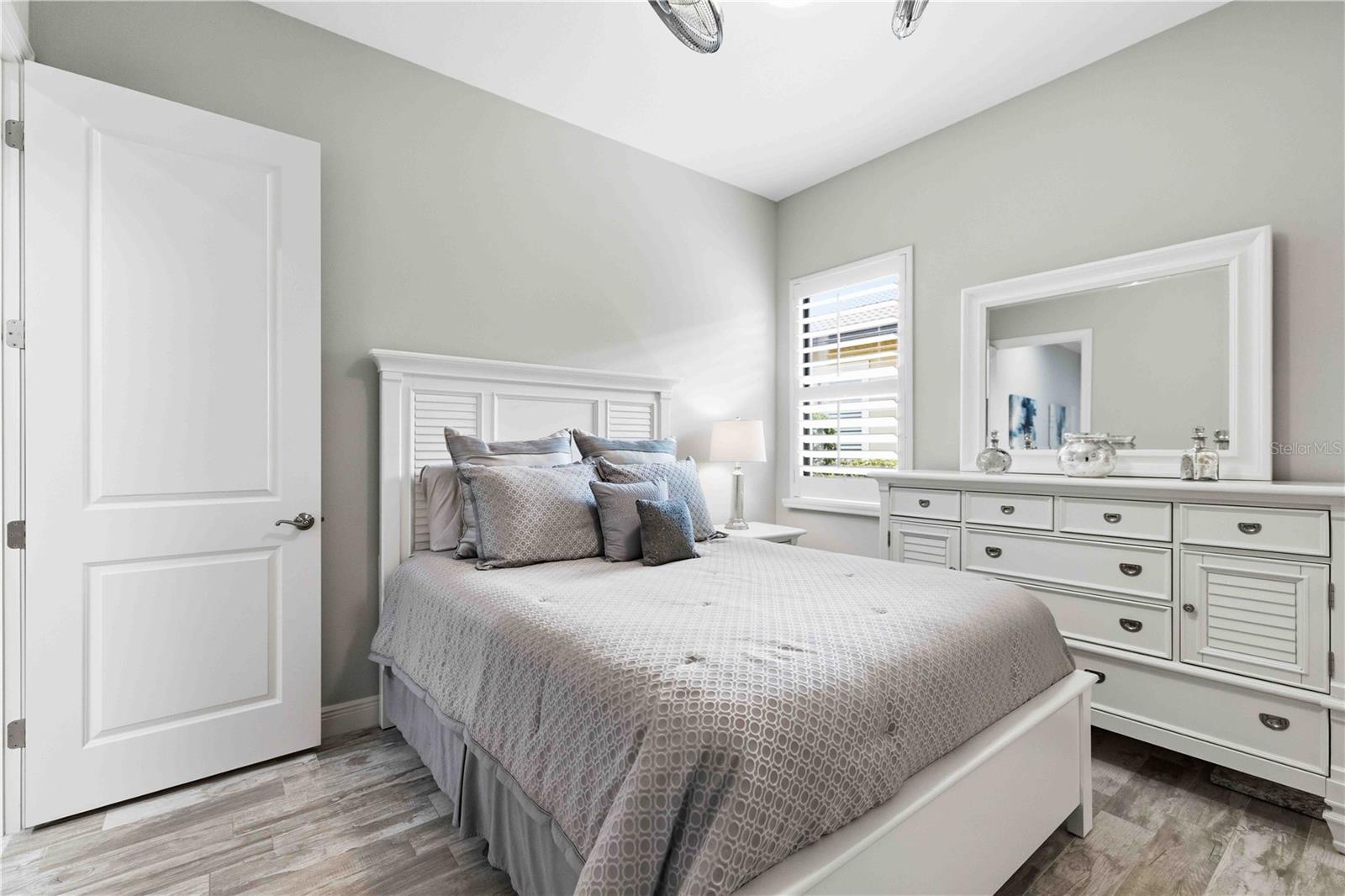 Image 30 of 94 For 10706 Ironbridge Drive