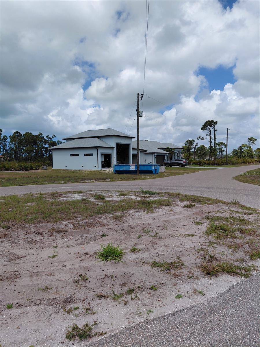 Image 8 of 9 For 80 Coxswain Circle