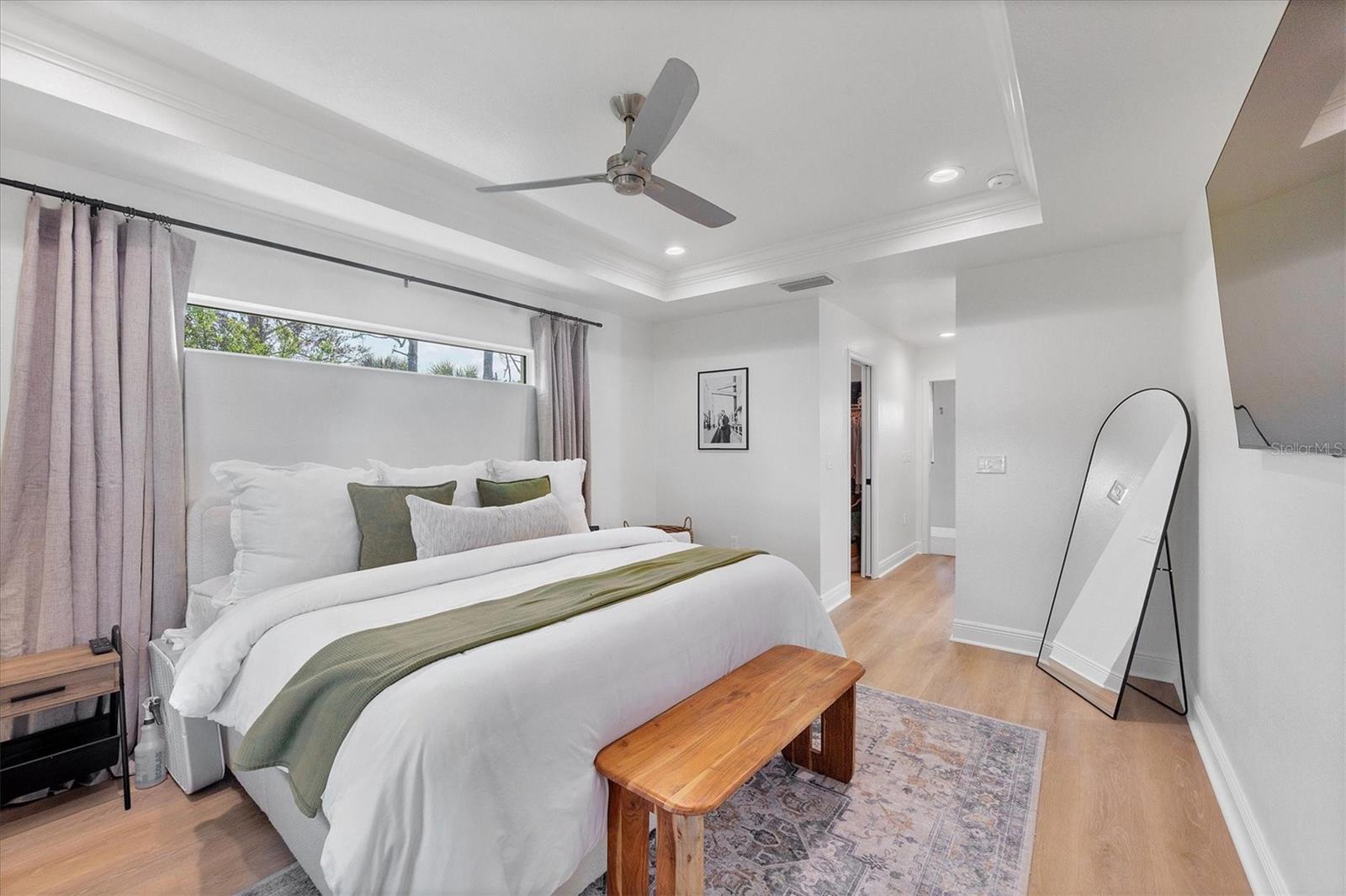 Image 4 of 32 For 14252 Joggins Avenue