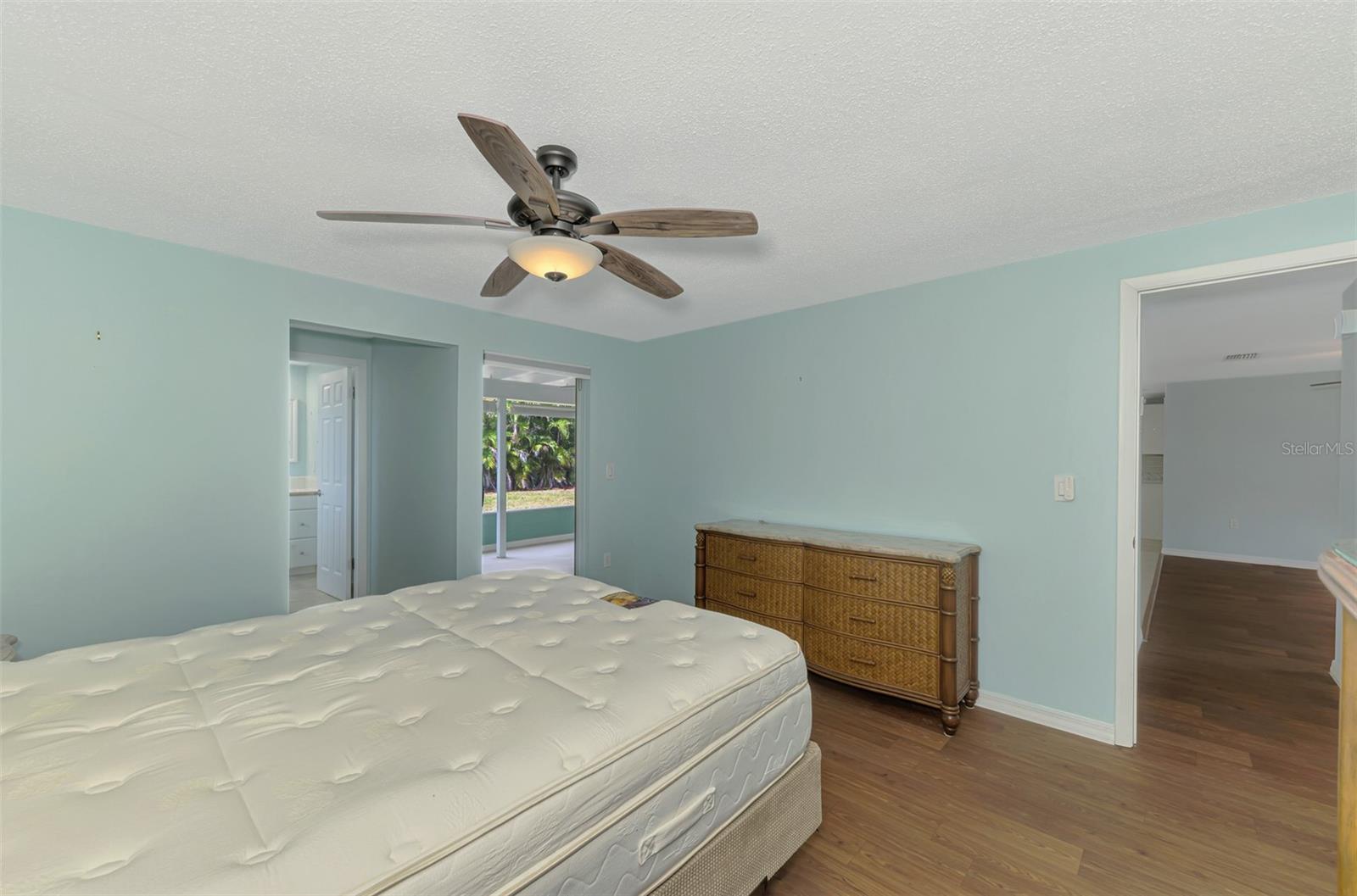 Image 22 of 49 For 2490 11th Street