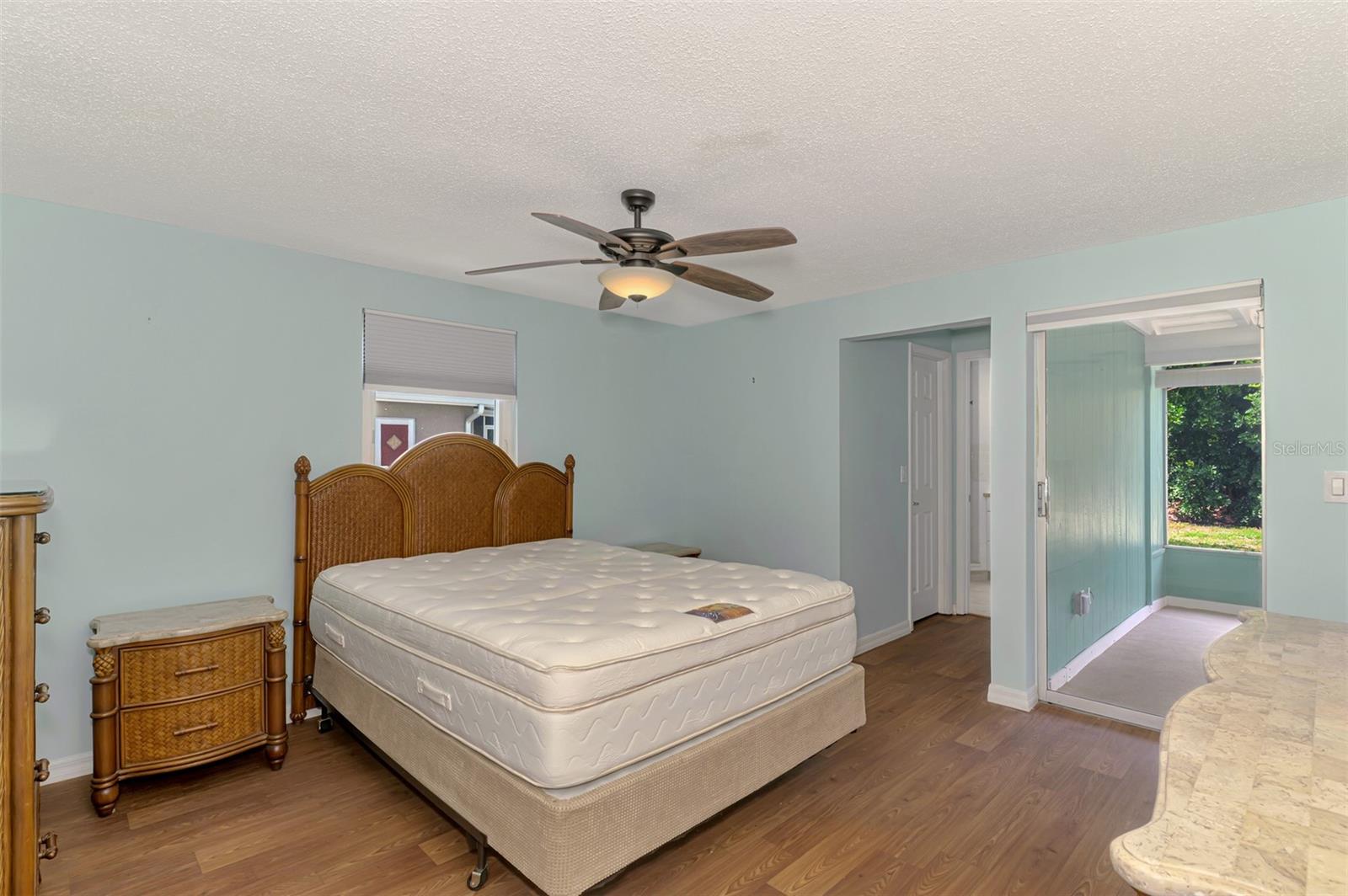 Image 23 of 49 For 2490 11th Street