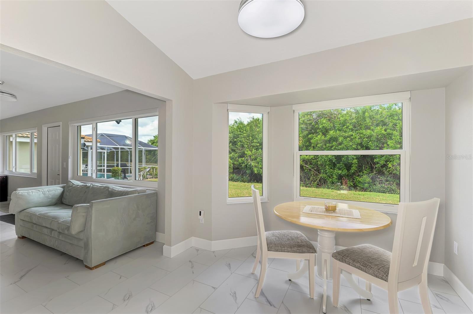 Image 27 of 44 For 8300 Parkside Drive