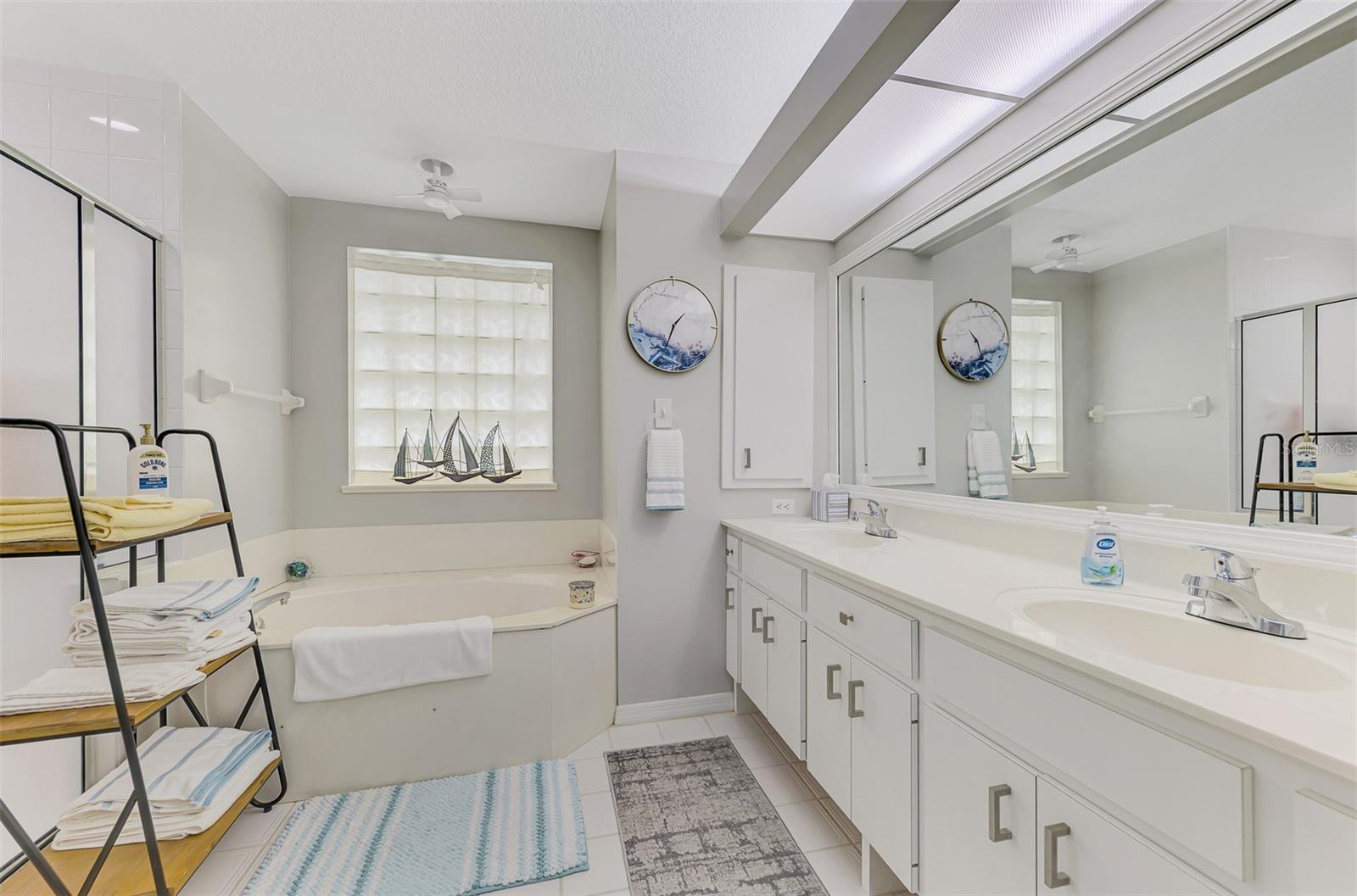 Image 33 of 44 For 8300 Parkside Drive