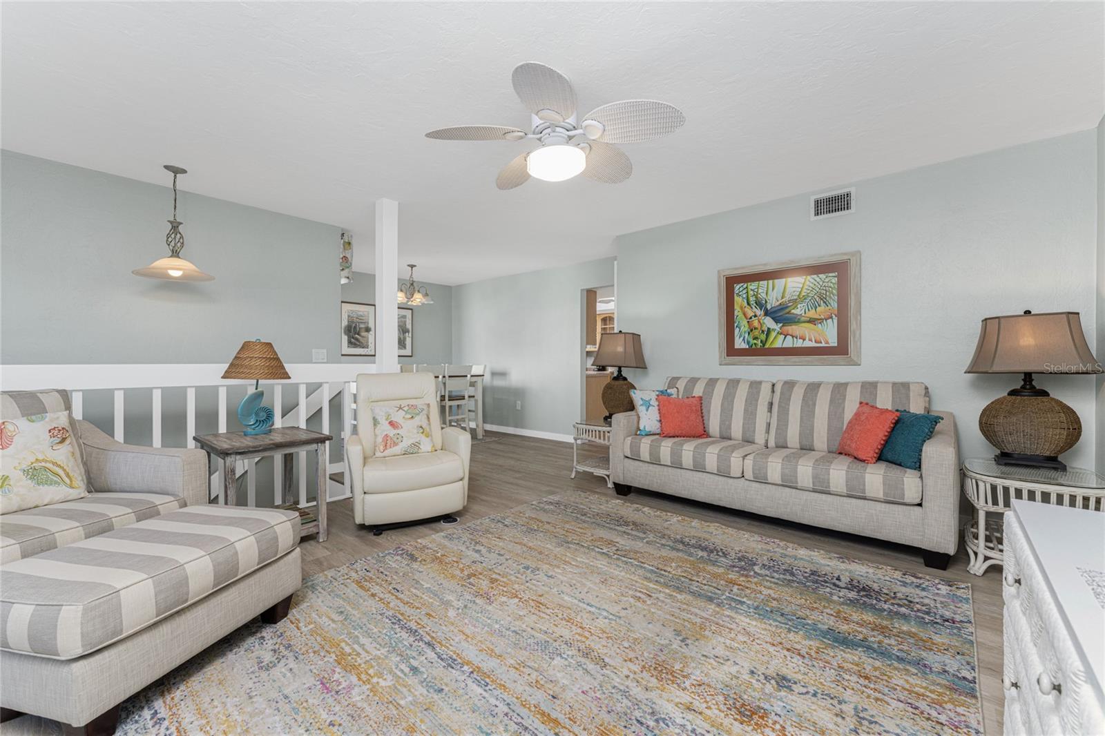 Image 10 of 32 For 2955 Beach Road E122