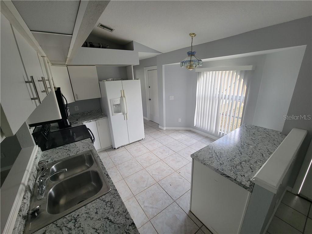 Image 2 of 14 For 7413 Crock Avenue