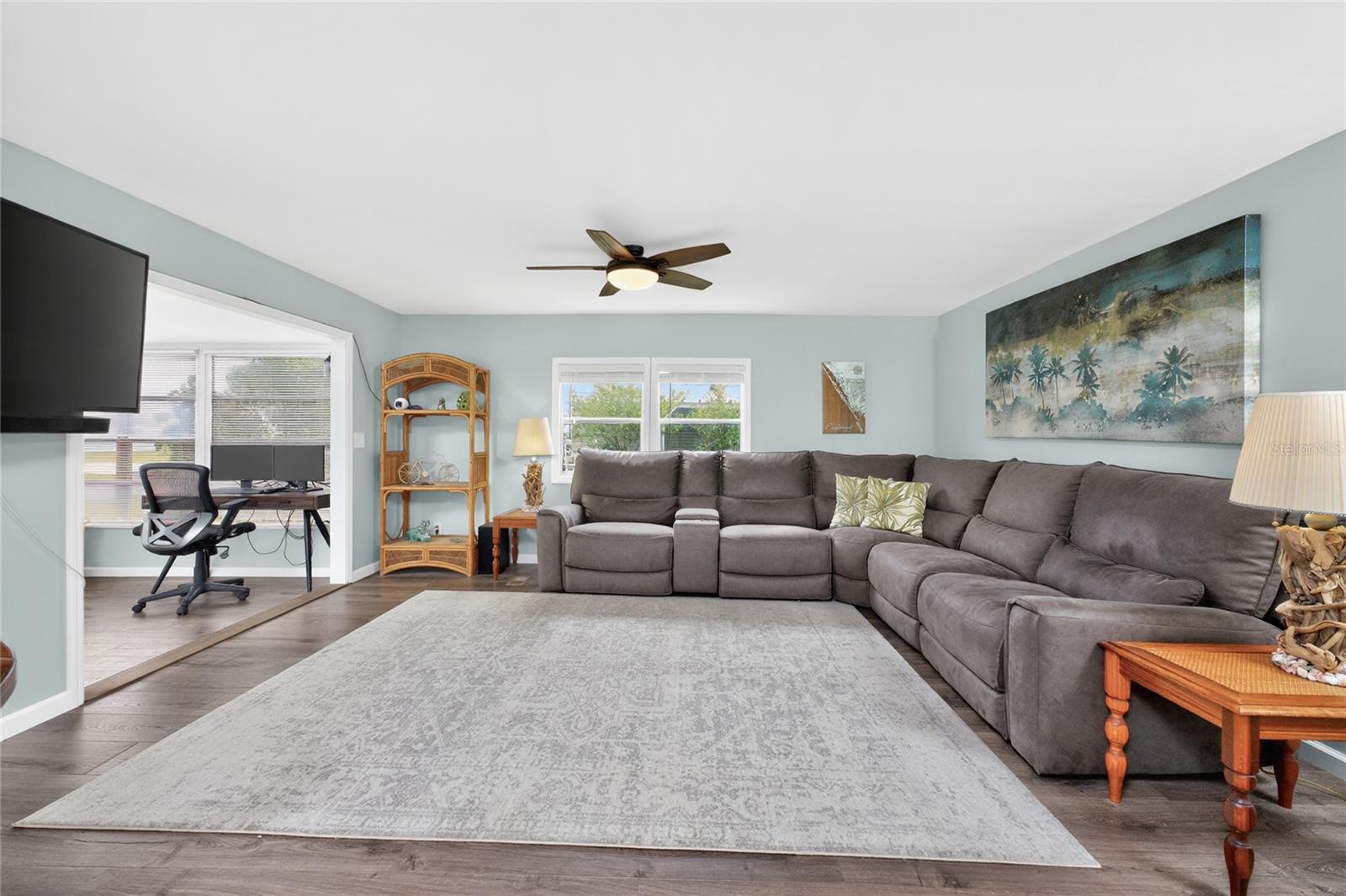 Image 10 of 48 For 258 Via De Luna