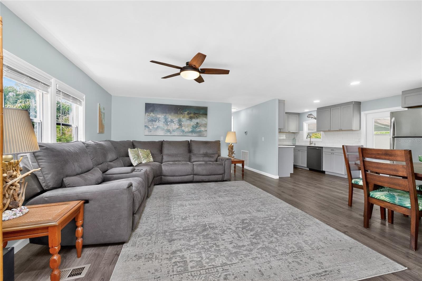 Image 13 of 48 For 258 Via De Luna