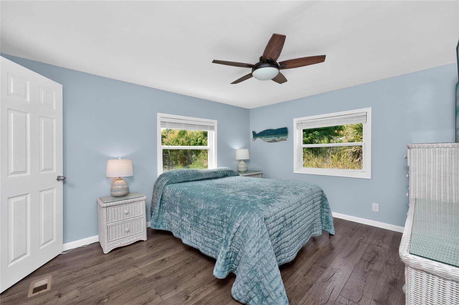 Image 20 of 48 For 258 Via De Luna