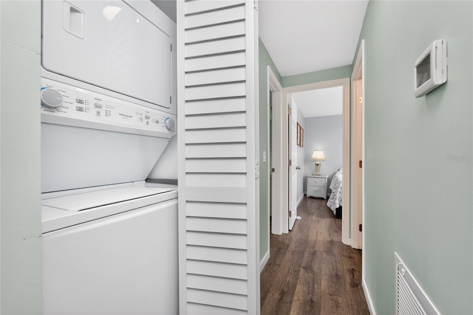 Image 30 of 48 For 258 Via De Luna