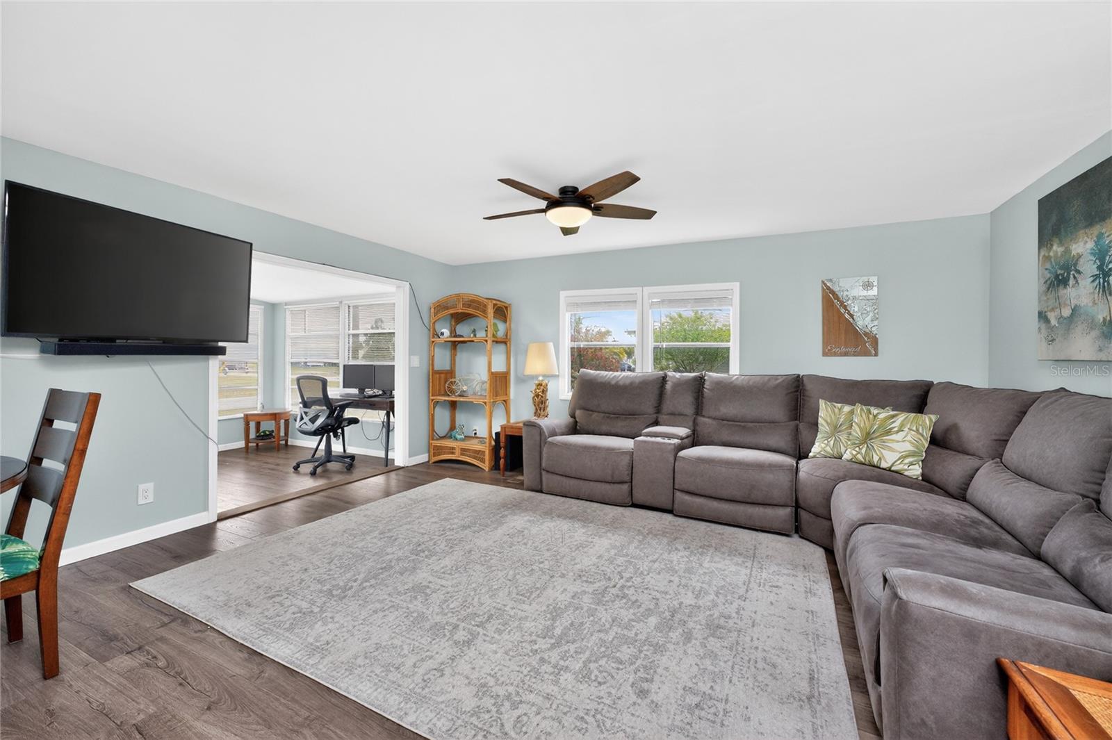 Image 6 of 48 For 258 Via De Luna