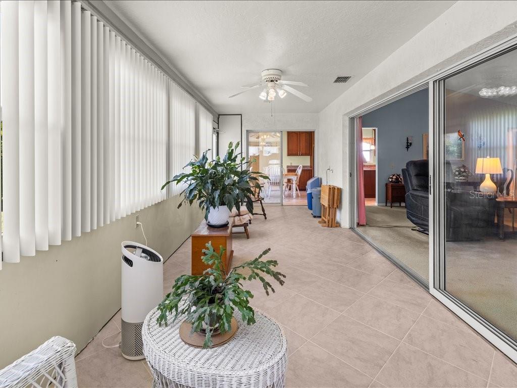 Image 16 of 46 For 322 Falling Waters Lane 163