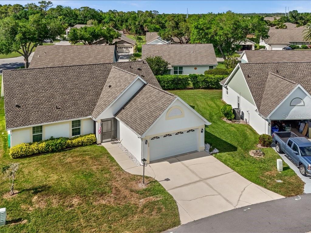 Image 31 of 46 For 322 Falling Waters Lane 163