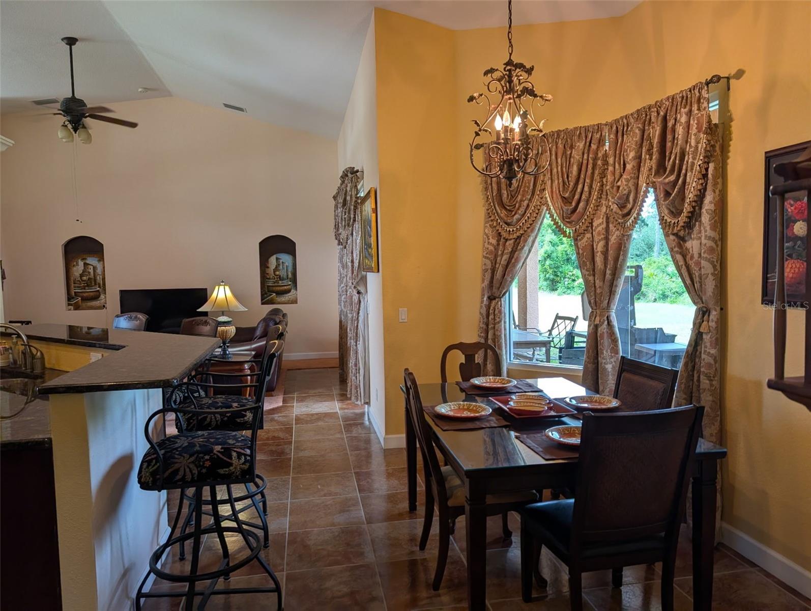 Image 10 of 20 For 8511 Austrian Boulevard