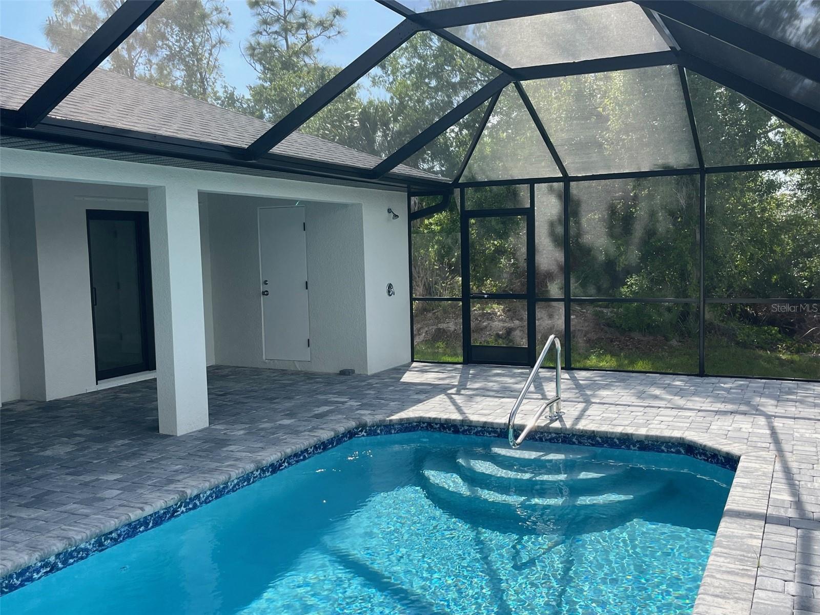 Image 15 of 16 For 13180 Amaryllis Circle