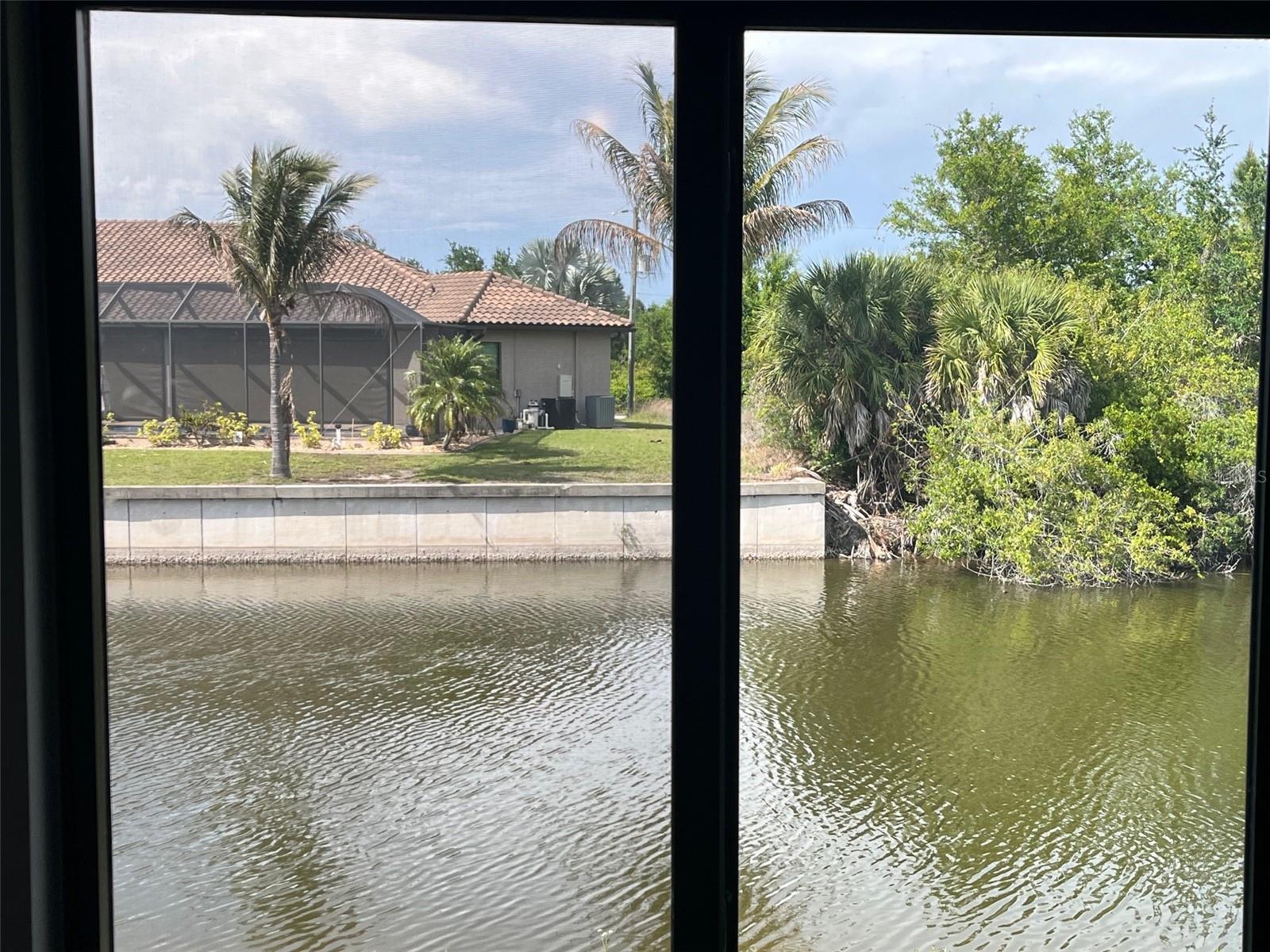 Image 6 of 16 For 13180 Amaryllis Circle