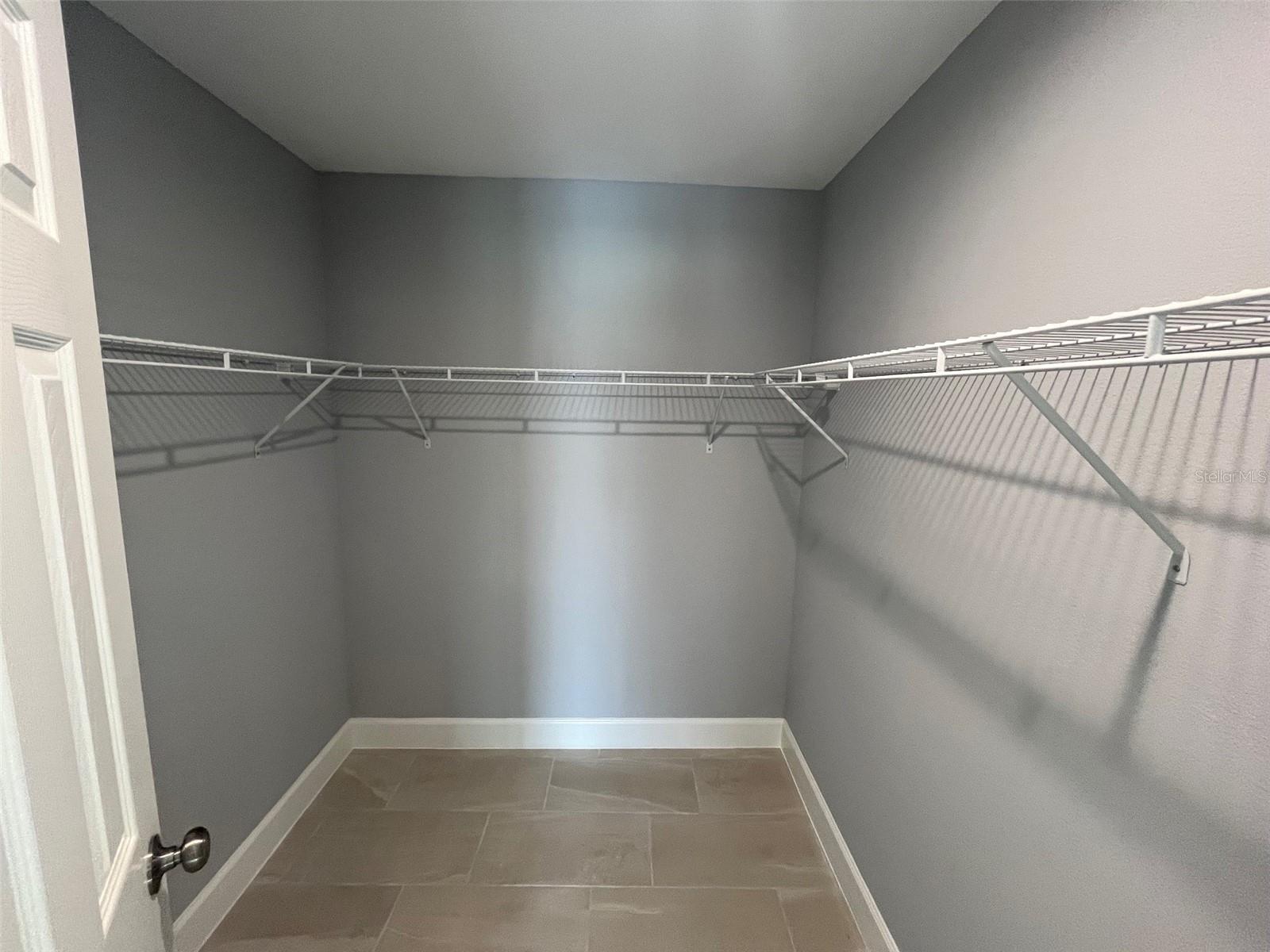 Image 9 of 16 For 13180 Amaryllis Circle