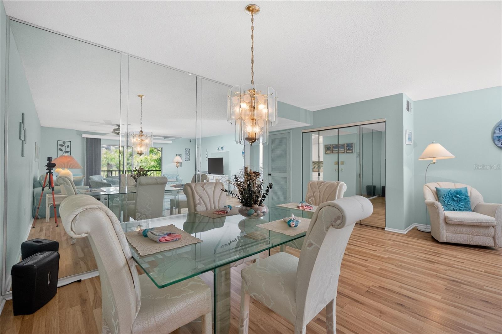 Image 12 of 55 For 207 Rubens Drive G