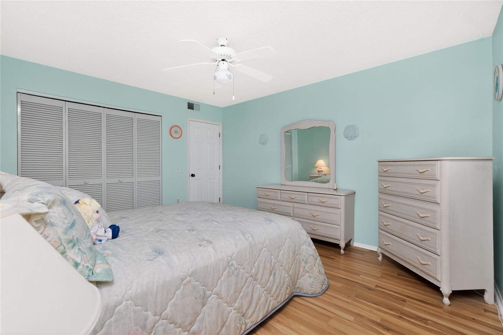 Image 26 of 55 For 207 Rubens Drive G