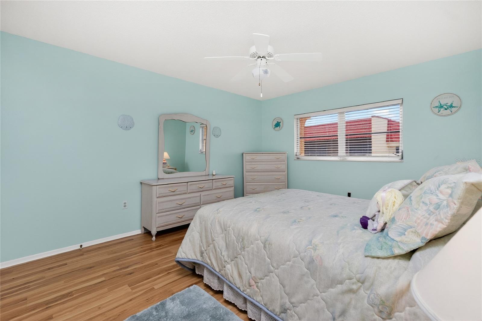 Image 27 of 55 For 207 Rubens Drive G