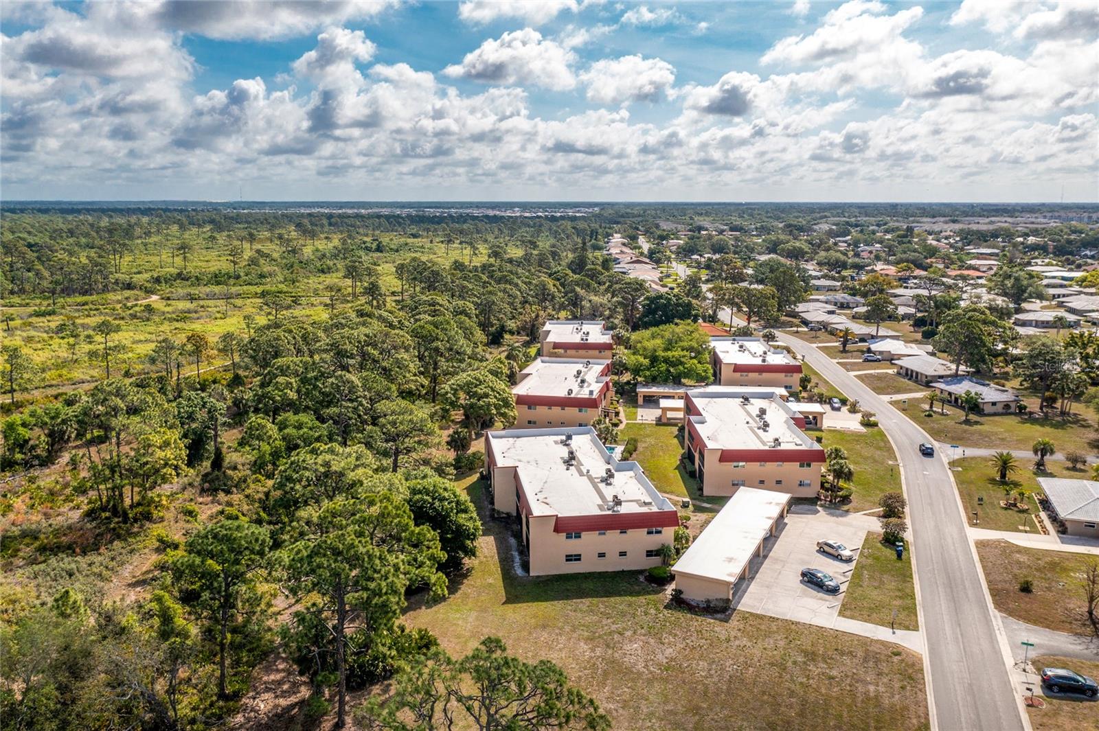 Image 39 of 55 For 207 Rubens Drive G