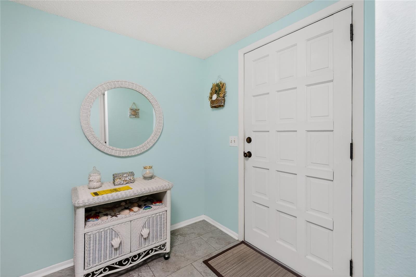 Image 4 of 55 For 207 Rubens Drive G