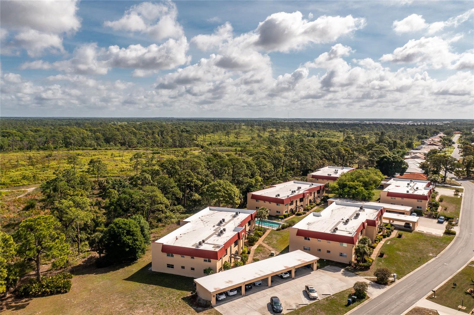 Image 41 of 55 For 207 Rubens Drive G