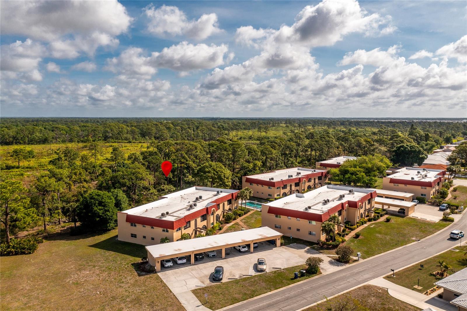 Image 42 of 55 For 207 Rubens Drive G