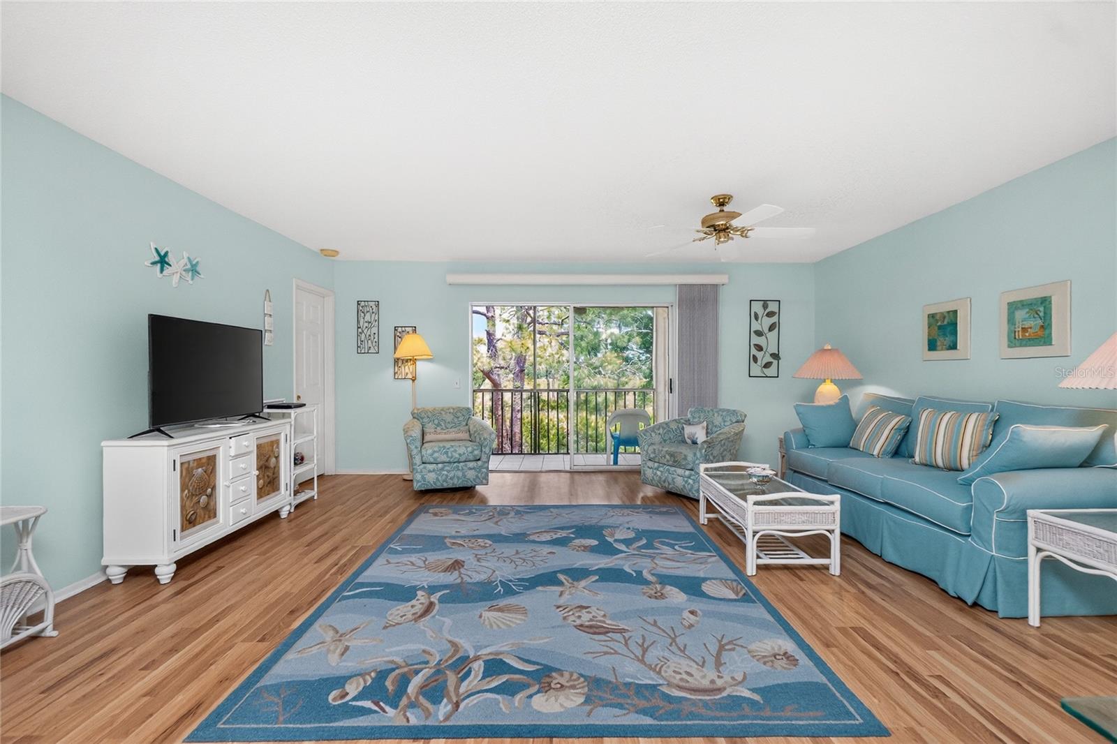 Image 7 of 55 For 207 Rubens Drive G