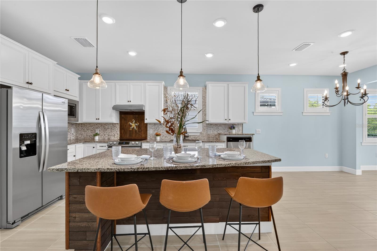 Image 10 of 68 For 2633 Daisy Drive