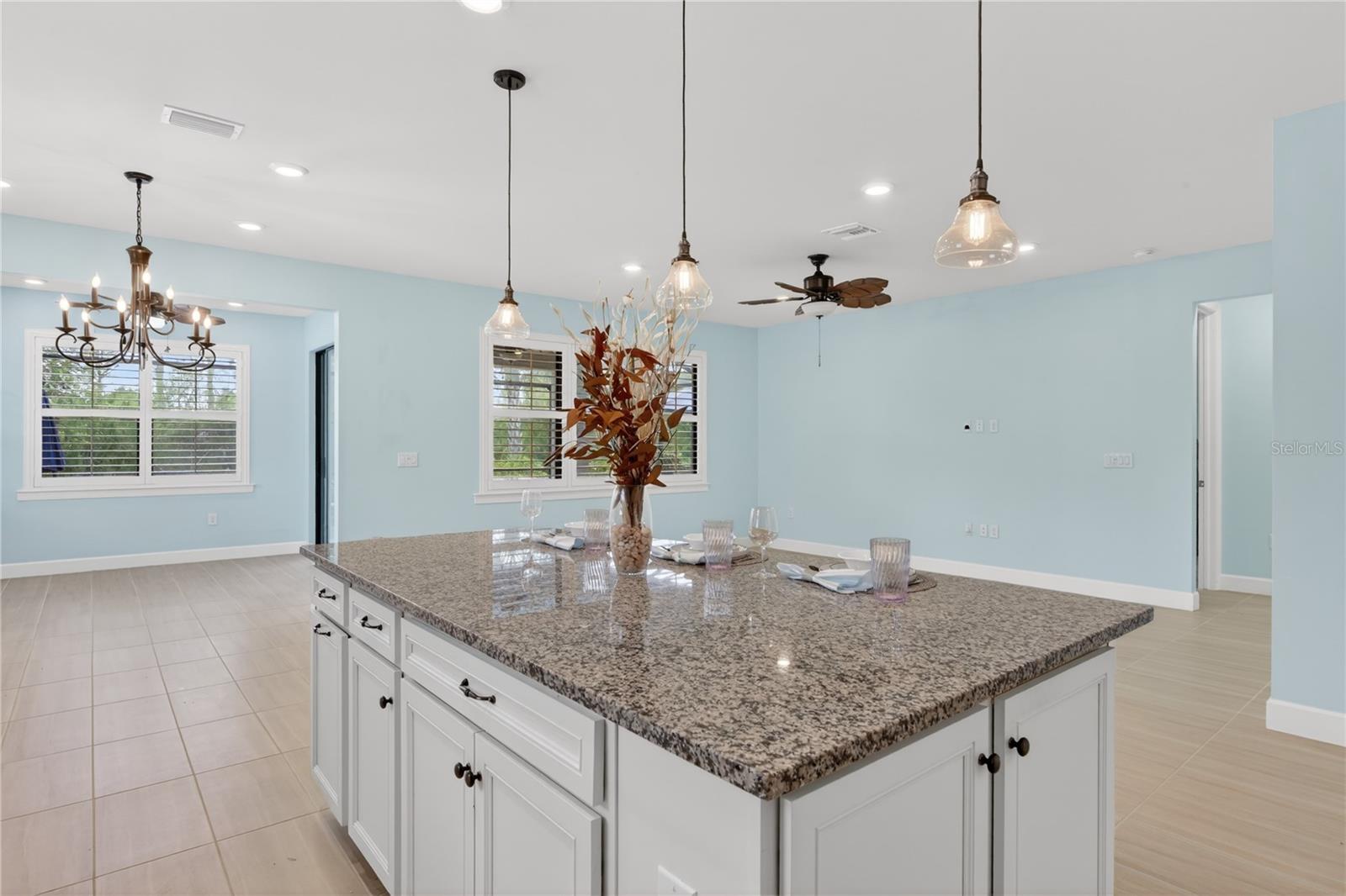 Image 13 of 68 For 2633 Daisy Drive