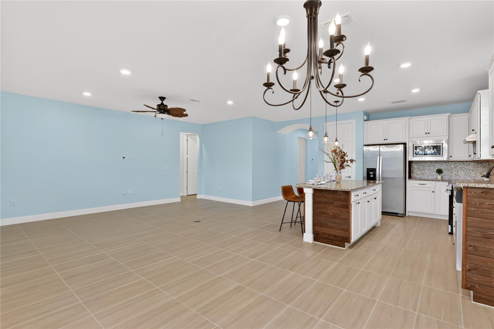 Image 16 of 68 For 2633 Daisy Drive