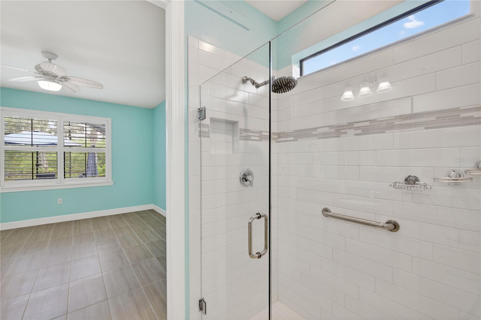 Image 23 of 68 For 2633 Daisy Drive