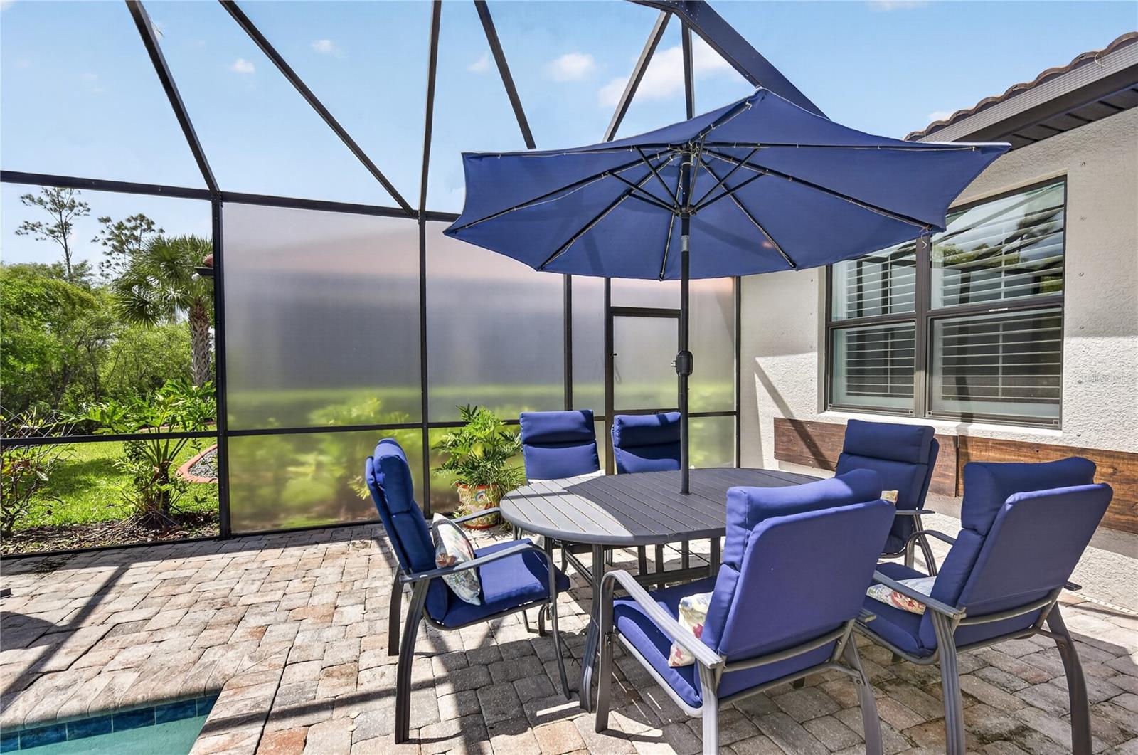 Image 35 of 68 For 2633 Daisy Drive