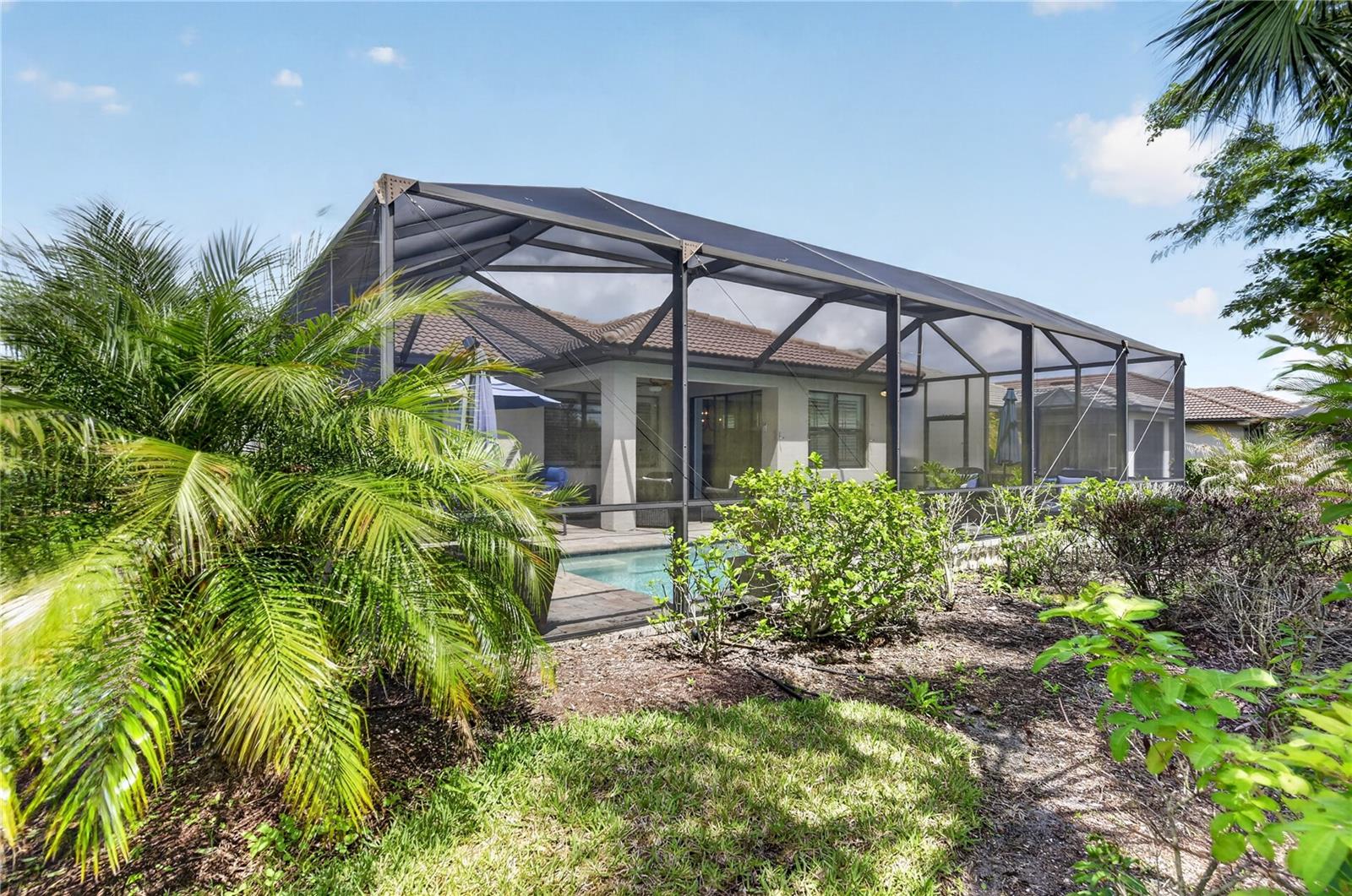 Image 40 of 68 For 2633 Daisy Drive