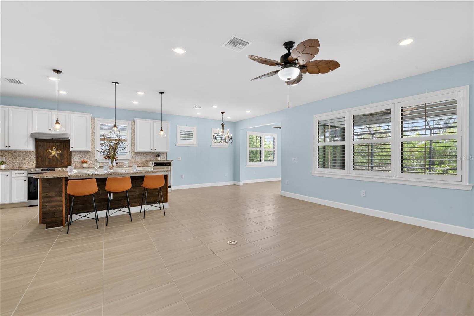 Image 8 of 68 For 2633 Daisy Drive