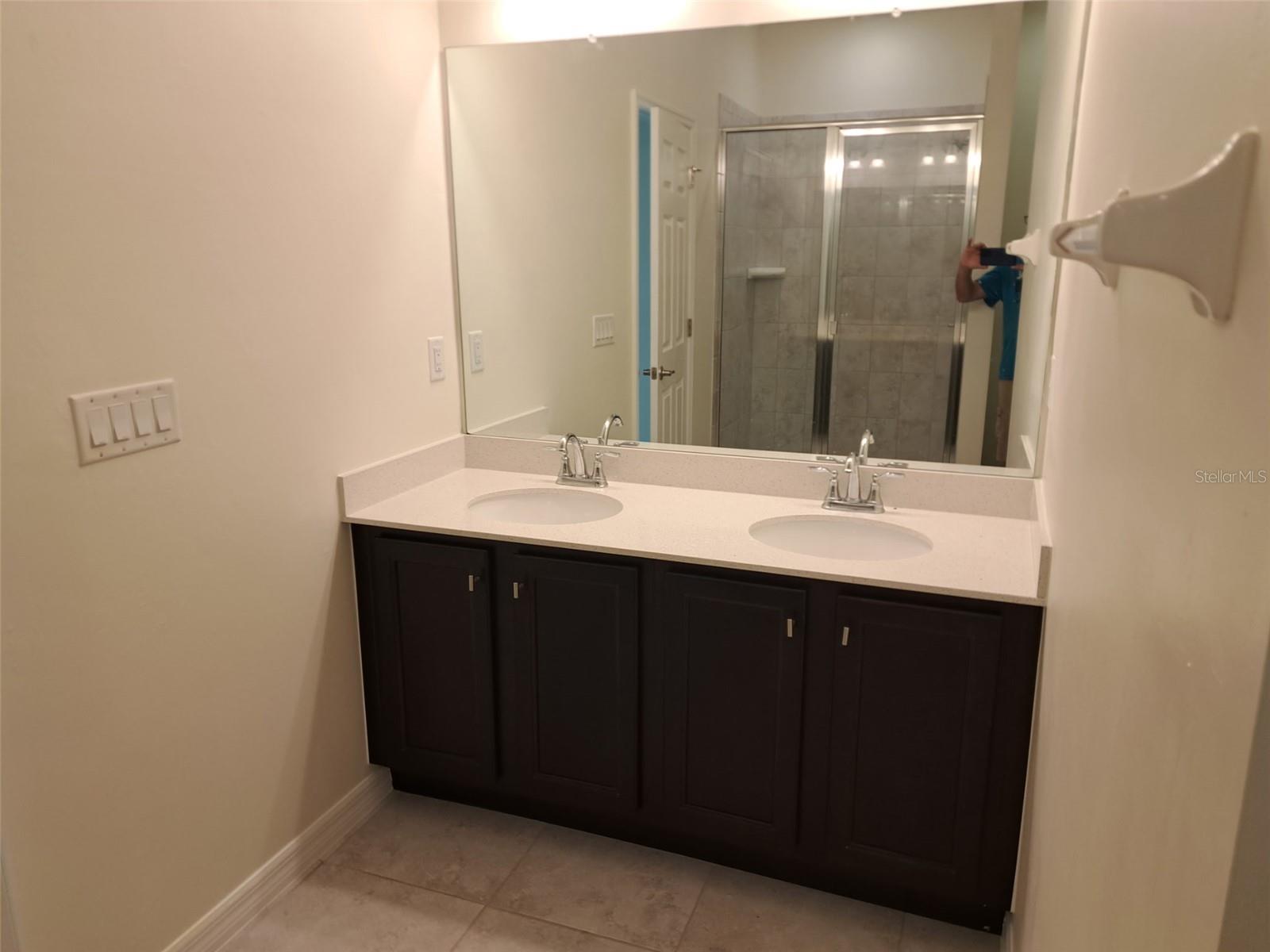 Image 12 of 23 For 138 Jade Street