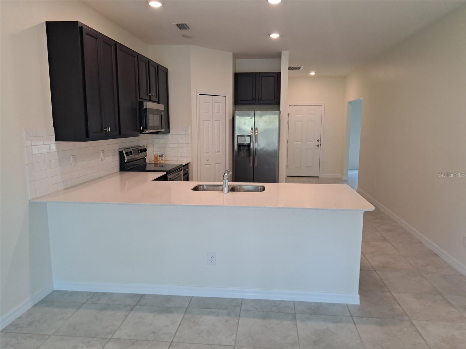 Image 6 of 23 For 138 Jade Street