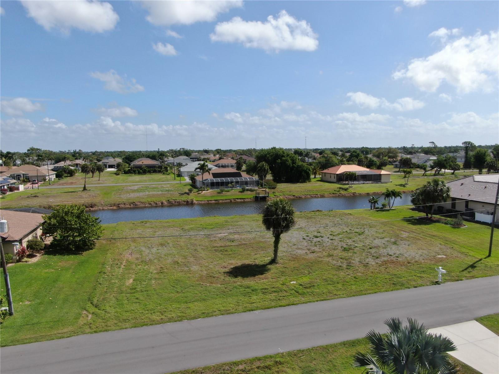 Image 10 of 12 For 35 & 37 Tournament Road