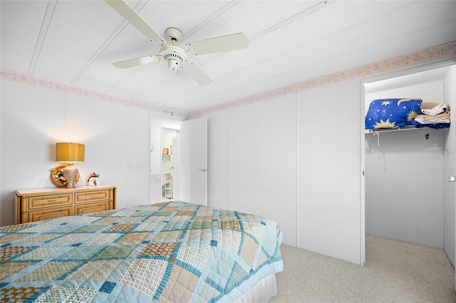 Image 24 of 45 For 6162 Redwing Avenue