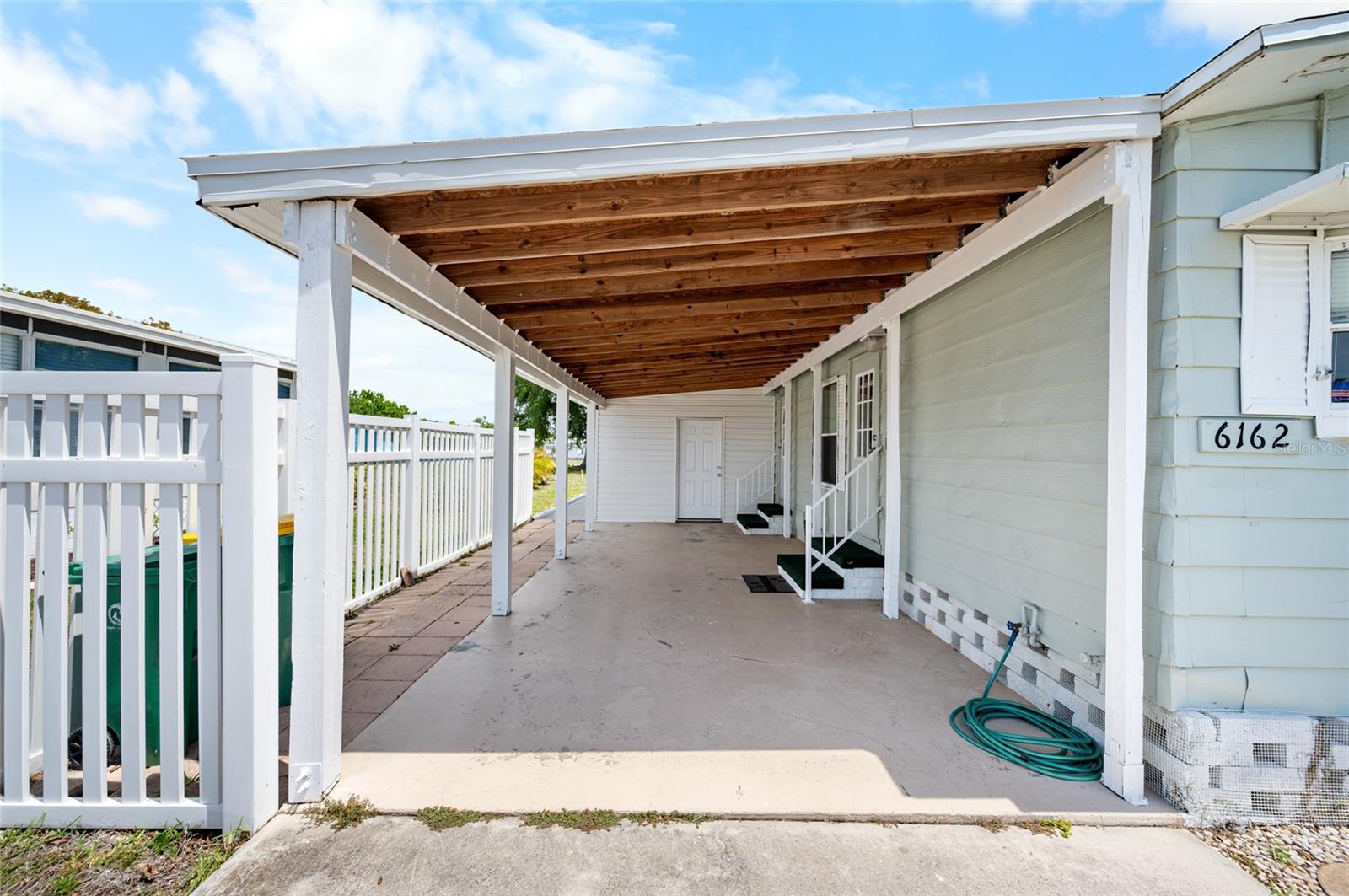 Image 27 of 45 For 6162 Redwing Avenue