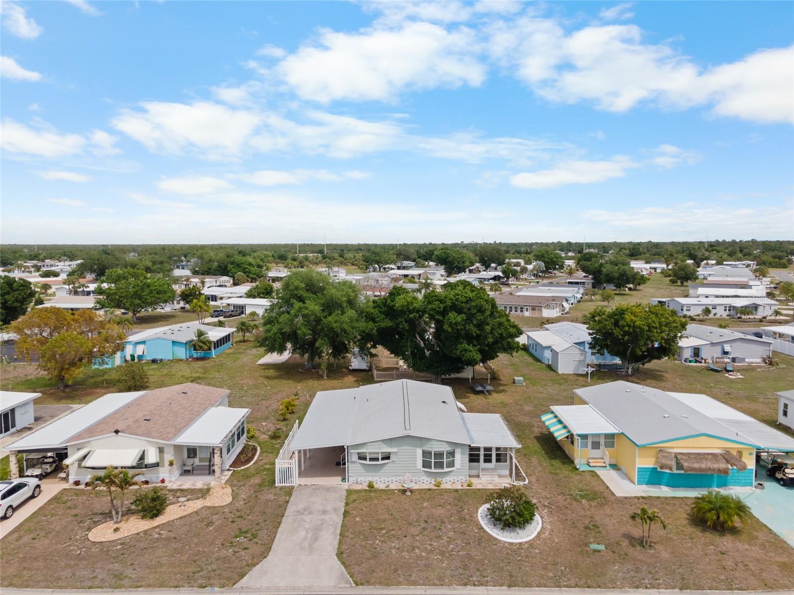 Image 32 of 45 For 6162 Redwing Avenue