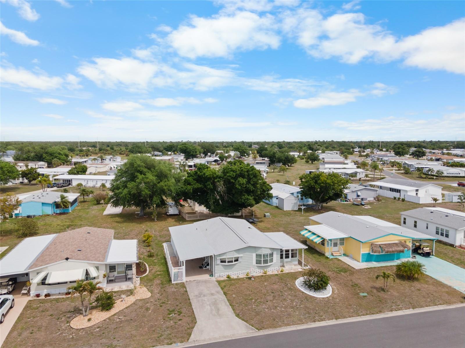 Image 33 of 45 For 6162 Redwing Avenue