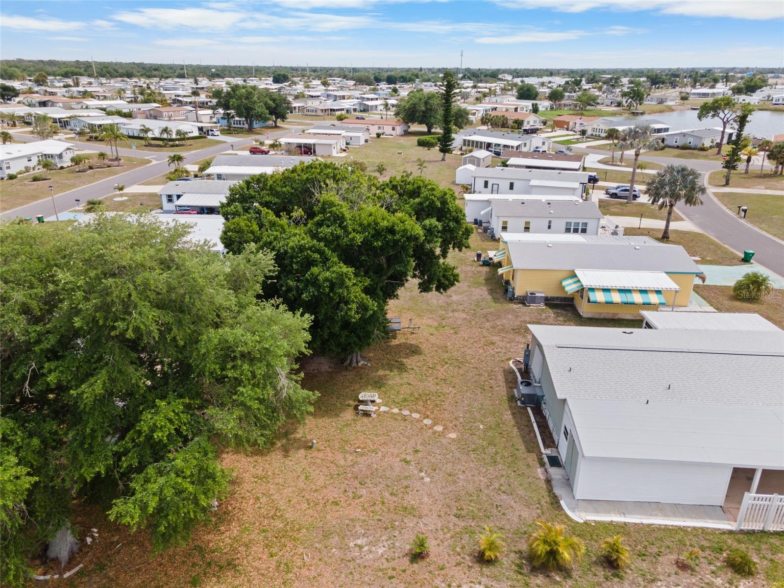 Image 34 of 45 For 6162 Redwing Avenue